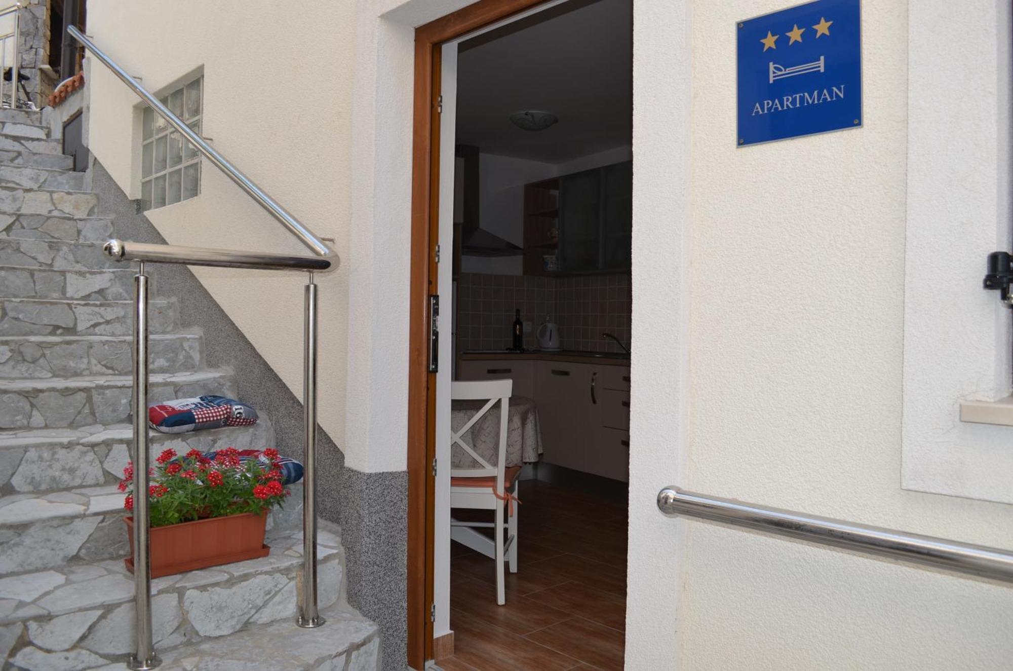Apartments Lora Baška Quarto foto