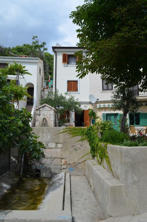Apartments Lora Baška Exterior foto